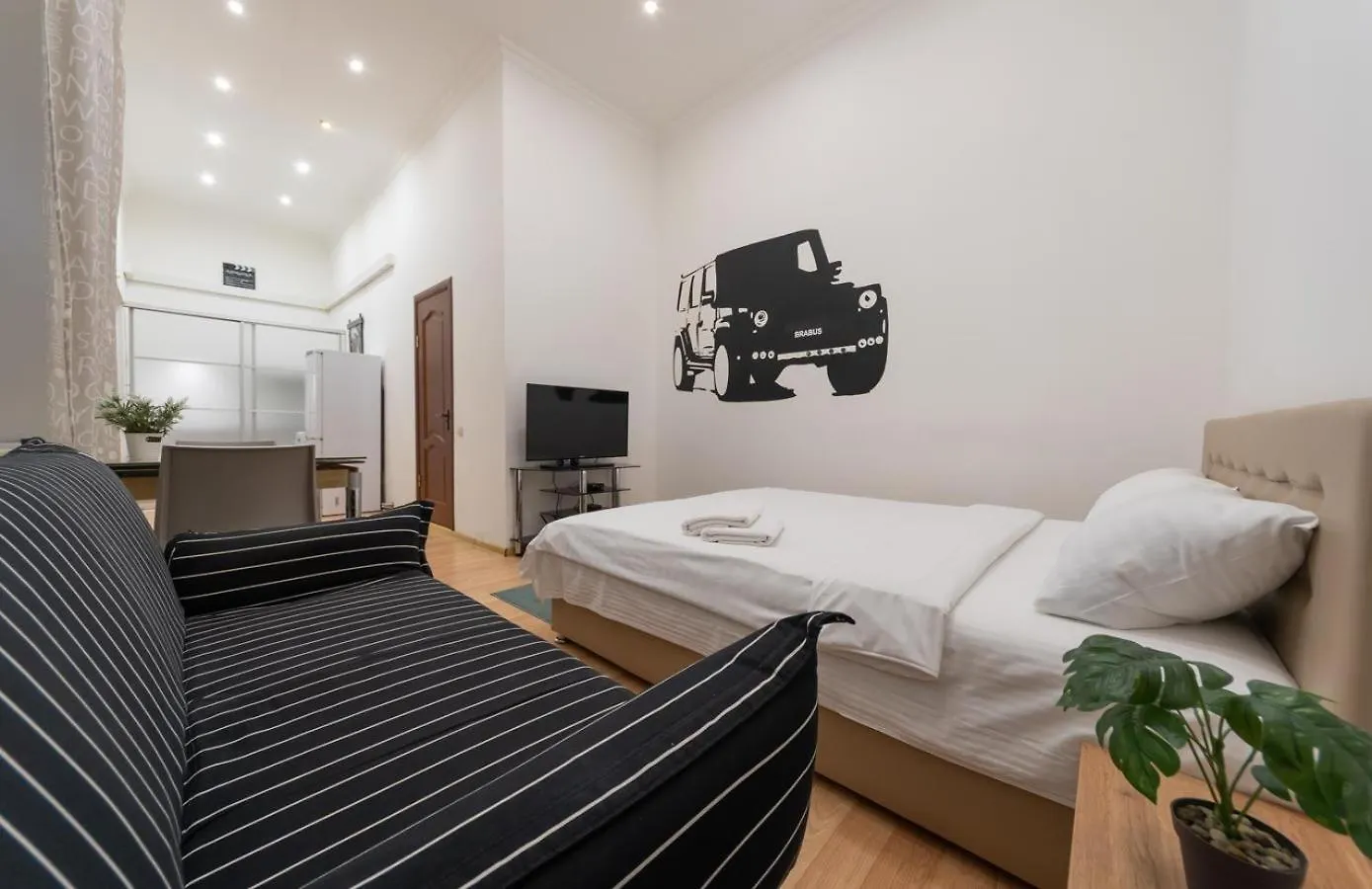 Kievaccommodation In The Center 24H Self Check-In Apartment Kyiv