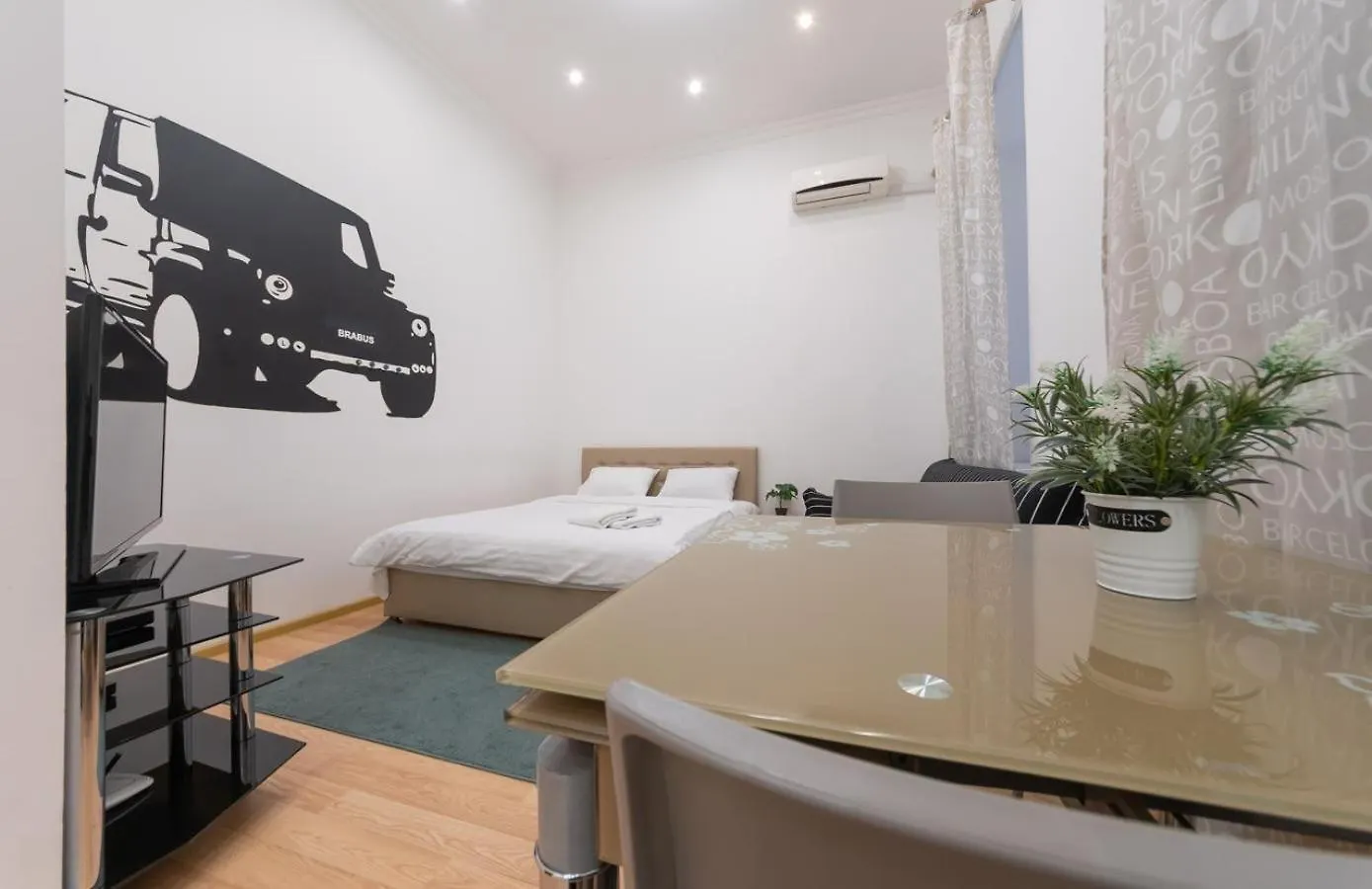 Kievaccommodation In The Center 24H Self Check-In